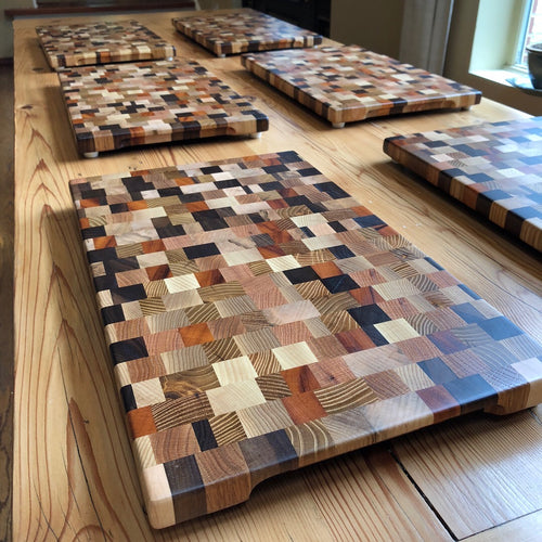 Chaotic End Grain Cutting Board