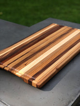 Load image into Gallery viewer, Mixed Hardwood Cutting Board